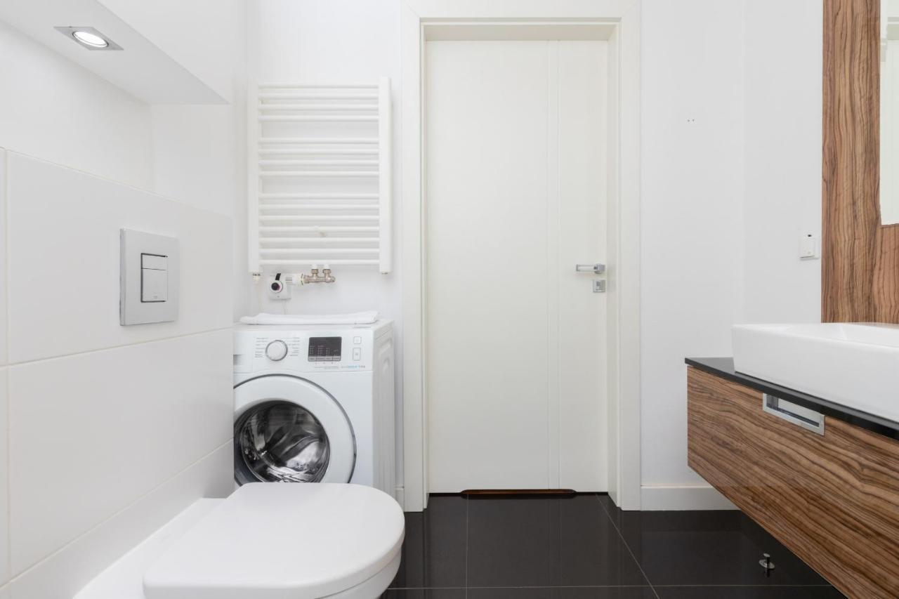 Atelier Residence Apartment By Noclegi Renters Varşova Dış mekan fotoğraf